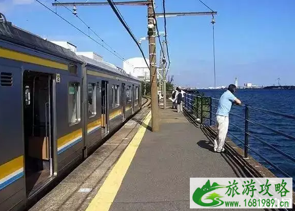 日本有哪些美丽的车站可以看海