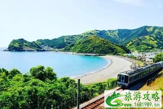 日本有哪些美丽的车站可以看海