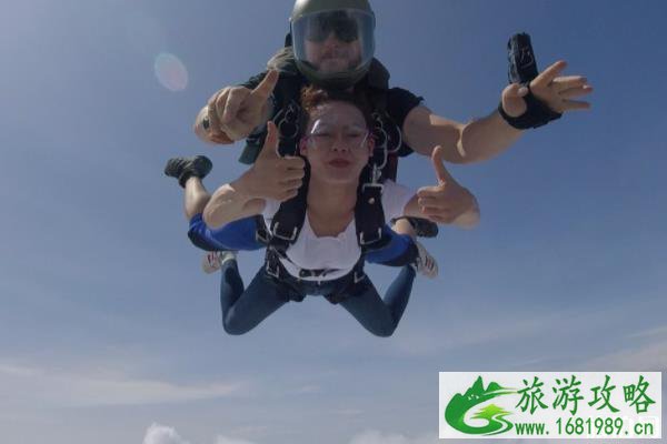 芭提雅跳伞价格多少钱 芭提雅跳伞哪个基地好 芭提雅跳伞价格多少钱 芭提雅跳伞哪个基地好