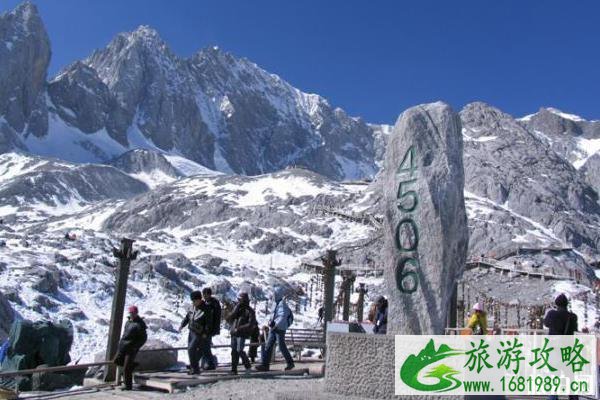 玉龙雪山跟团去好还是自己去好 玉龙雪山跟团去好还是自己去好