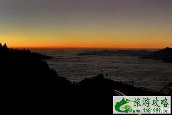 红岩顶攻略 红岩顶看云海攻略 红岩顶攻略 红岩顶看云海攻略
