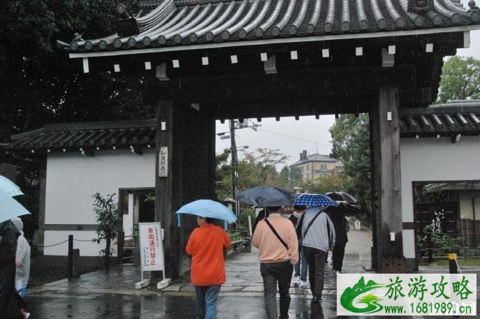 京都八坂神社旅游攻略 京都八坂神社历史简介 京都八坂神社旅游攻略 京都八坂神社历史简介