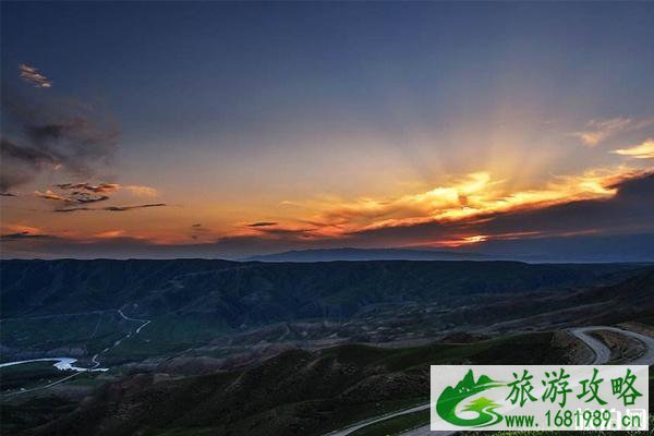 伊犁旅游推荐线路 伊犁旅游推荐线路