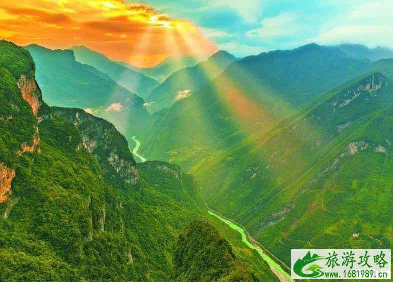 秋天国内最佳旅游地 秋天适合去什么地方旅游 秋天国内最佳旅游地 秋天适合去什么地方旅游