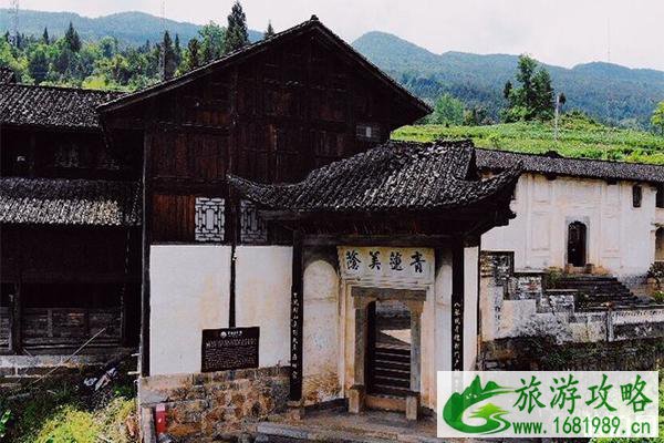 利川主要景点有哪些 利川各景点间的交通是什么样的 利川主要景点有哪些 利川各景点间的交通是什么样的