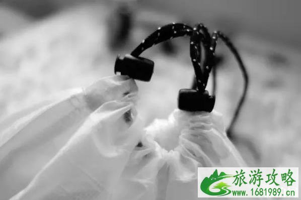 户外露营帐篷选择及注意事项 户外露营地点选择攻略 户外露营帐篷选择及注意事项 户外露营地点选择攻略