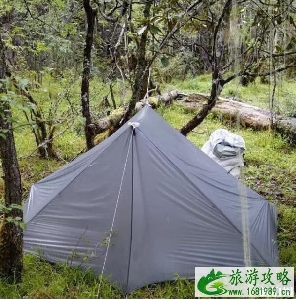户外露营帐篷选择及注意事项 户外露营地点选择攻略 户外露营帐篷选择及注意事项 户外露营地点选择攻略