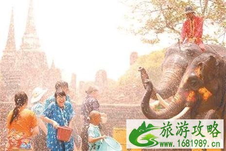 泰国泼水节是什么时候 泰国泼水节在哪里举行 泰国泼水节是什么时候 泰国泼水节在哪里举行