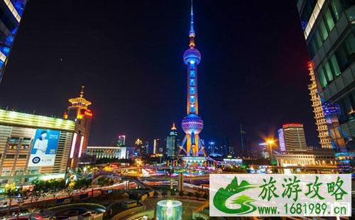 东方明珠值得登塔吗 东方明珠跟其他大厦哪个更值得去 东方明珠值得登塔吗 东方明珠跟其他大厦哪个更值得去