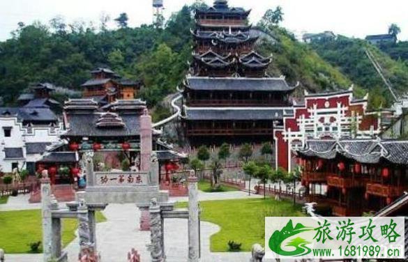 张家界三日游多少钱 张家界三日游详细攻略