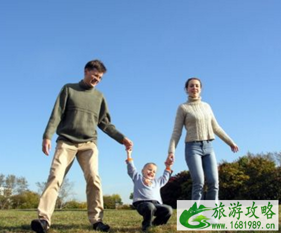 带孩子出岛游要注意什么东西 带孩子旅游要注意什么