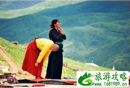 比如骷髅墙的来由 比如骷髅墙在什么地方 比如骷髅墙的来由 比如骷髅墙在什么地方