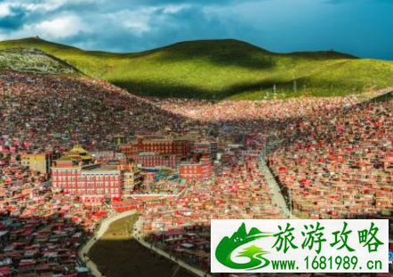色达怎么去 色达旅游交通攻略2022