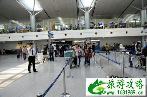 2022年去越南旅游过境海关要给小费吗 2022年去越南旅游过境海关要给小费吗