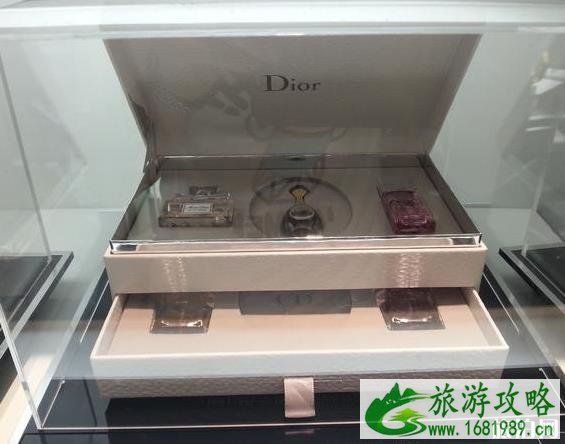 去迪拜旅游买什么东西好 什么东西最划算 去迪拜旅游买什么东西好 什么东西最划算
