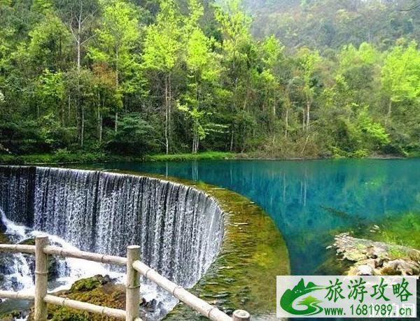 八月自驾去哪里旅游好