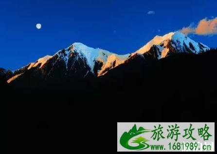 新龙县海拔多少米 新龙县旅游景点介绍