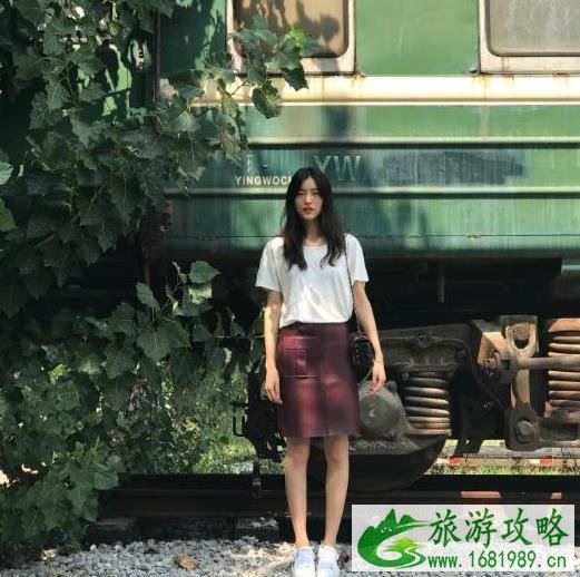 旅游拍照穿什么衣服好