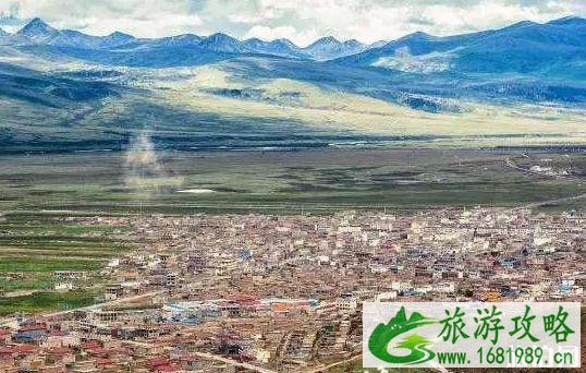 毕业旅行去哪玩 甘孜毕业旅游景点推荐