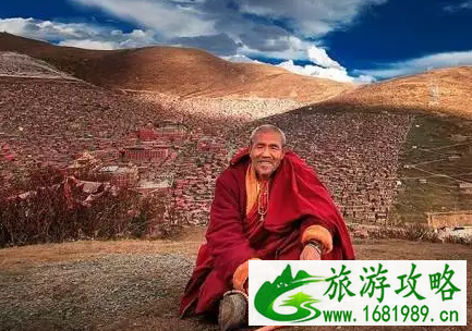 去色达旅游需要准备什么 色达旅游注意事项 去色达旅游需要准备什么 色达旅游注意事项