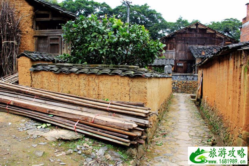 鼓浪屿哪里坐船(鼓浪屿哪里坐船过去)