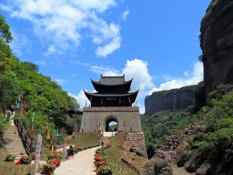 有哪些去普宁月屿村旅游的攻略？