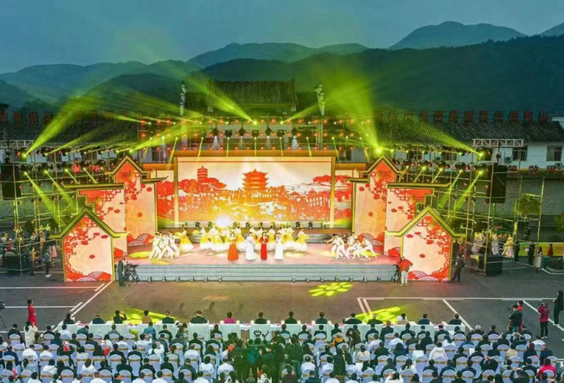 台儿庄有什么好玩的地方？哪些景点必去？