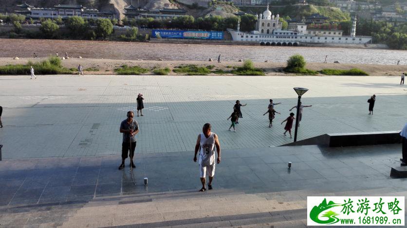 双桥沟必去景点推荐理由 双桥沟景点介绍 双桥沟必去景点推荐理由 双桥沟景点介绍