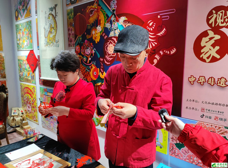 内蒙古八月旅游最好(八月去内蒙古好玩吗)